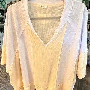 POL Cream and White V-Neck Blouse